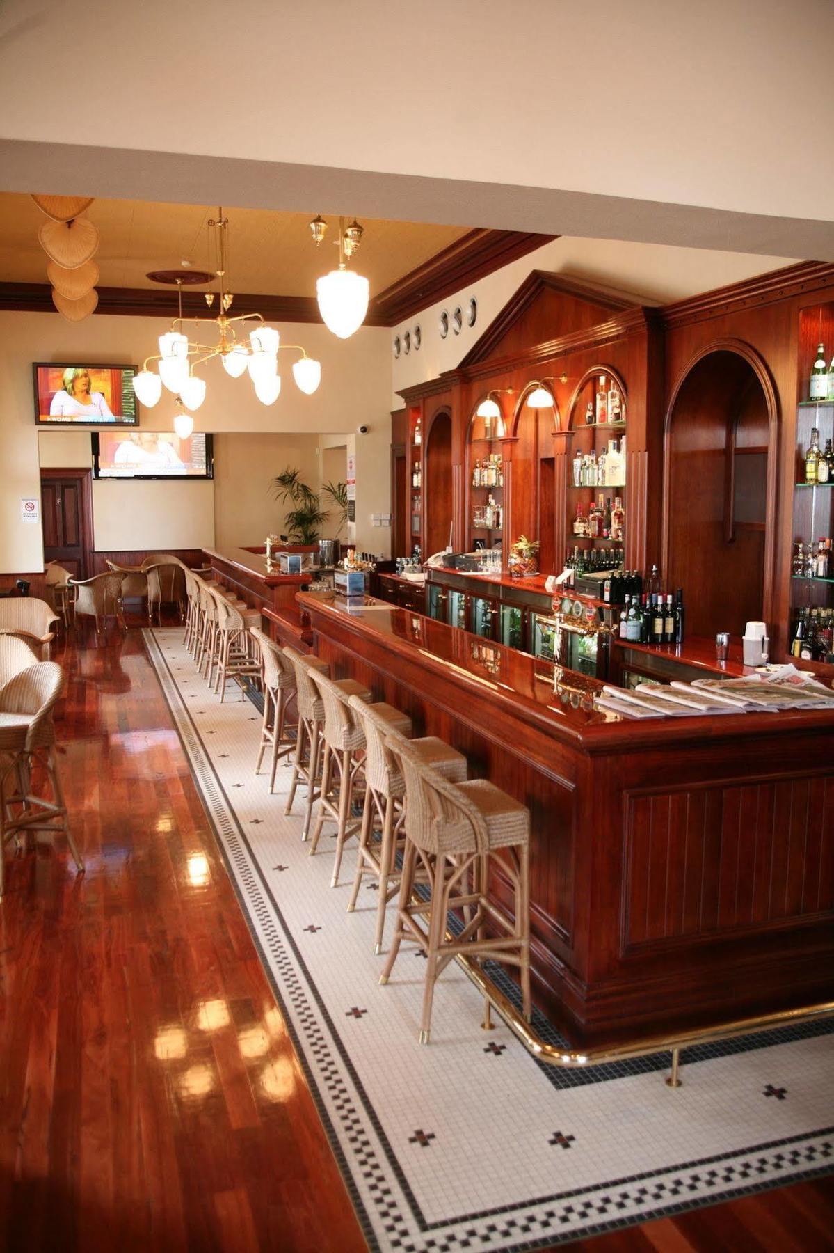Largs Pier Hotel Adelaide Exteriör bild
