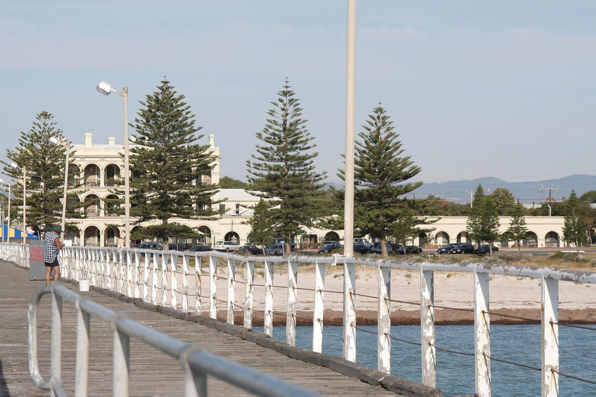 Largs Pier Hotel Adelaide Exteriör bild